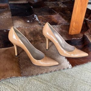 Stuart Weitzman Patent Nude Pumps